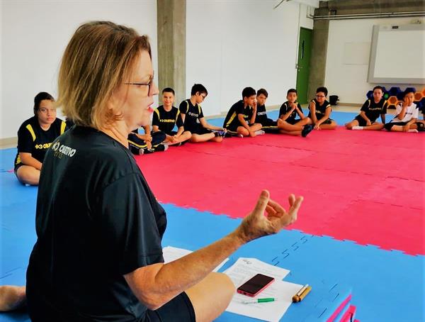 AULA DE MINDFULNESS NA UNIDADE PRAIA GRANDE | Colégio Objetivo